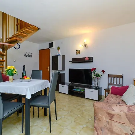 By The Sea Artatore, Losinj - 2509 Apartman