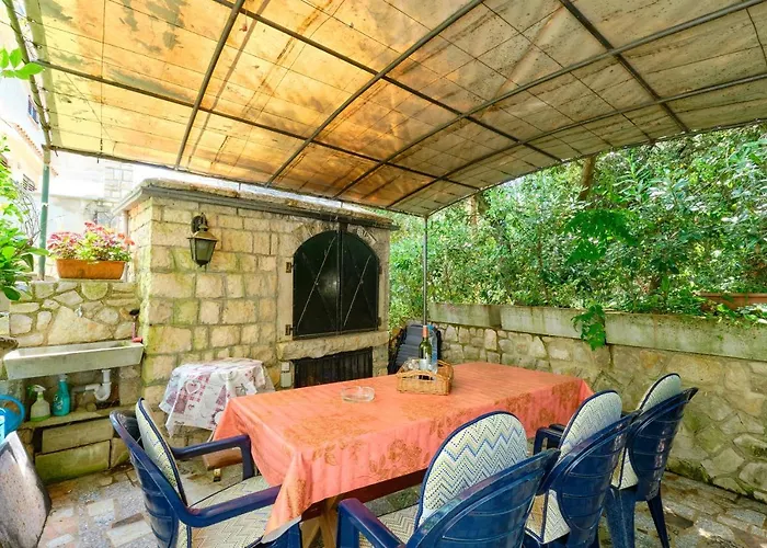 Apartment By The Sea Artatore, Losinj - 2509 *
