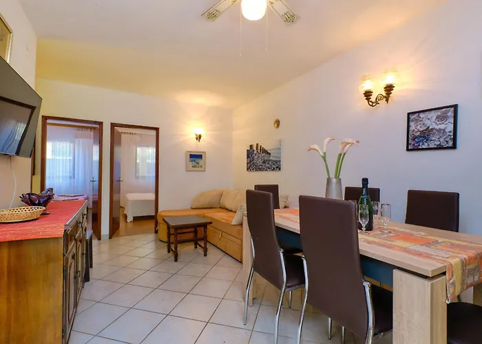 By The Sea Artatore, Losinj - 2509 Apartment Cunski